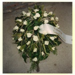 rouwwerk1_witte_roze_raffia